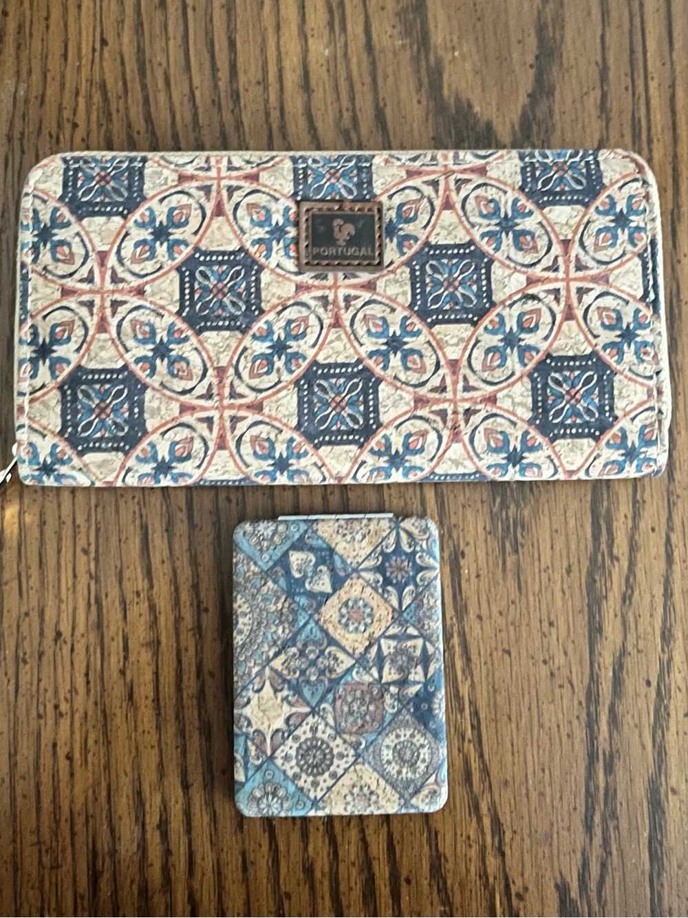 NWOT Portugal Cork Wallet & Mirror
